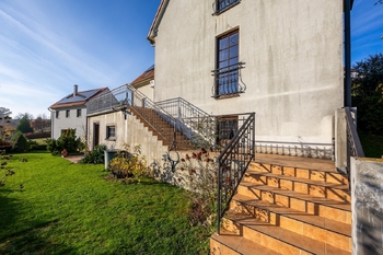 Prodej domu 300 m², Košátky