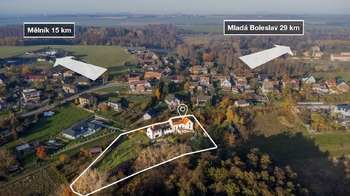 Prodej domu 300 m², Košátky