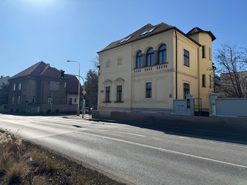 Pronájem kancelářských prostor 24 m², Kladno