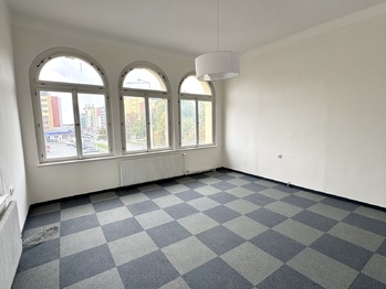 Pronájem kancelářských prostor 24 m², Kladno