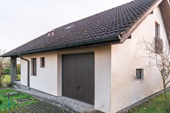 Prodej domu 150 m², Líšnice