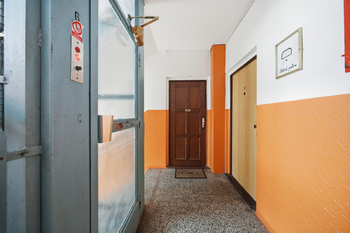 Prodej bytu 1+1 v osobním vlastnictví 39 m², Chomutov