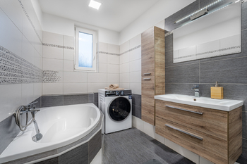 Prodej domu 116 m², Rodinov