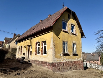 Prodej domu 160 m², Mikulášovice