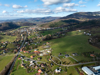 Prodej pozemku 700 m², Rožnov pod Radhoštěm