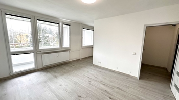 Pronájem bytu 1+kk v osobním vlastnictví 27 m², Kladno