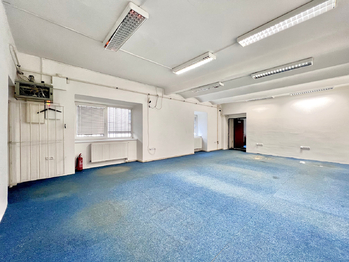 Pronájem skladovacích prostor 120 m², Turnov