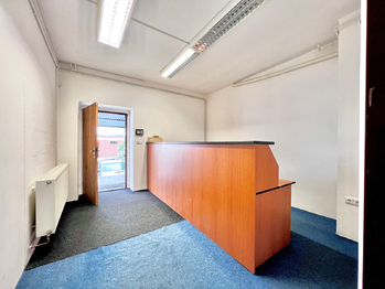 Pronájem skladovacích prostor 120 m², Turnov