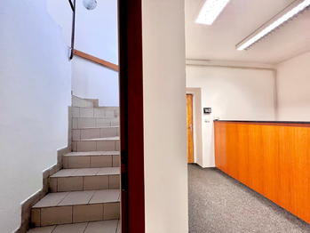 Pronájem skladovacích prostor 120 m², Turnov