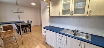 Obývací pokoj s kuchyňským koutem  - Pronájem bytu 2+kk v osobním vlastnictví 51 m², Vyškov