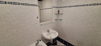 Koupelna - Pronájem bytu 2+kk v osobním vlastnictví 51 m², Vyškov