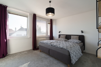 Prodej bytu 5+1 v osobním vlastnictví 145 m², Praha 8 - Kobylisy