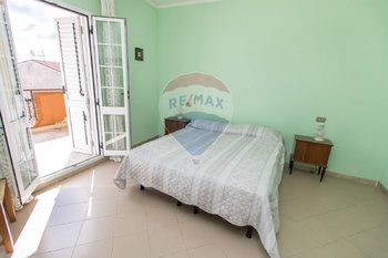 Prodej bytu 2+1 v osobním vlastnictví 141 m², Tornareccio