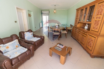 Prodej bytu 2+1 v osobním vlastnictví 141 m², Tornareccio