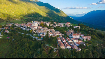 Prodej bytu 2+1 v osobním vlastnictví 141 m², Tornareccio