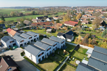 dům z dronu - Prodej domu 138 m², Milovice