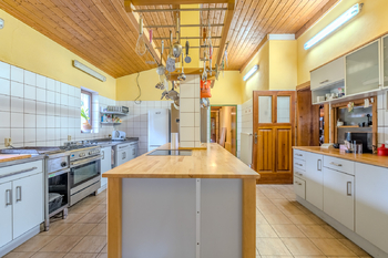 Prodej domu 707 m², Horní Habartice