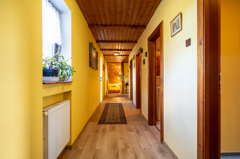 Prodej domu 707 m², Horní Habartice