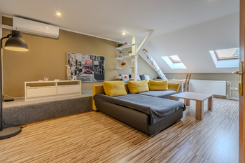 Prodej domu 489 m², Kostelec nad Labem