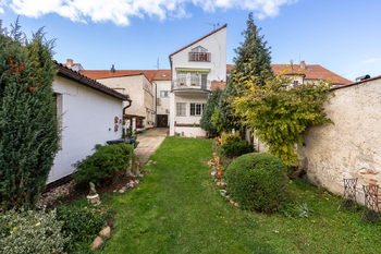 Prodej domu 489 m², Kostelec nad Labem