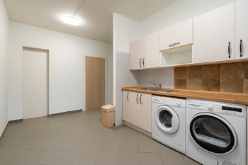 Prodej domu 489 m², Kostelec nad Labem