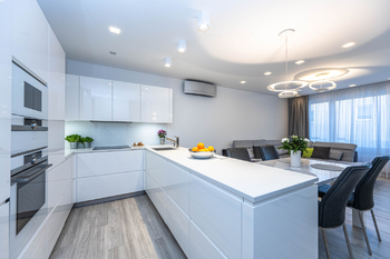 Pronájem bytu 2+kk v družstevním vlastnictví 71 m², Praha 10 - Strašnice