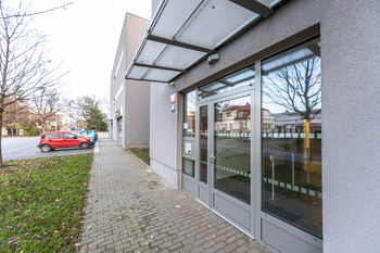 Pronájem bytu 2+kk v družstevním vlastnictví 71 m², Praha 10 - Strašnice