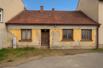 Pohled z ulice - Prodej domu 70 m², Lysice 