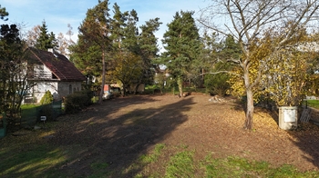 Pronájem pozemku 814 m², Hradištko