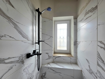 Pronájem obchodních prostor 113 m², Kryry