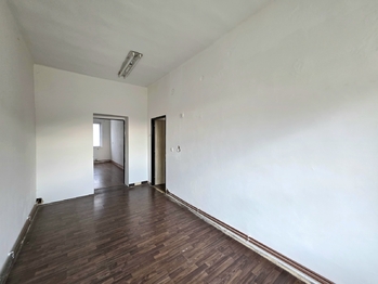 Pronájem obchodních prostor 113 m², Kryry