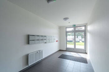 Pronájem kancelářských prostor 92 m², Hradec Králové