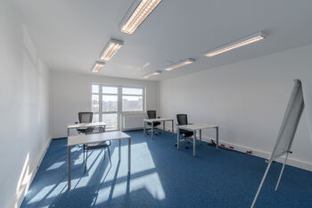Pronájem kancelářských prostor 92 m², Hradec Králové