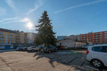 Pronájem kancelářských prostor 92 m², Hradec Králové