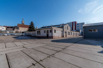 Pronájem kancelářských prostor 92 m², Hradec Králové