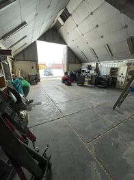 Pronájem skladovacích prostor 92 m², Bruntál