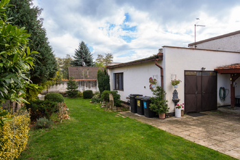 Prodej nájemního domu 489 m², Kostelec nad Labem