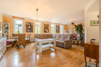 Prodej nájemního domu 489 m², Kostelec nad Labem