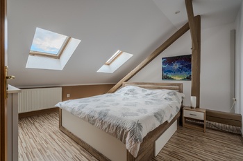 Prodej nájemního domu 489 m², Kostelec nad Labem