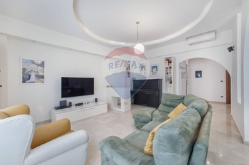 Prodej bytu 3+kk v osobním vlastnictví 171 m², Pescara