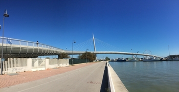 Most Pescara který spojuje starou a novou část pescary - Prodej bytu 3+kk v osobním vlastnictví 171 m², Pescara