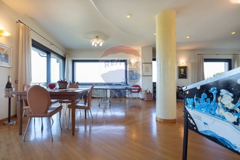 Prodej bytu 4+kk v osobním vlastnictví 267 m², Montesilvano