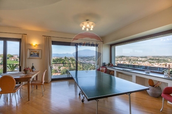 Prodej bytu 4+kk v osobním vlastnictví 267 m², Montesilvano