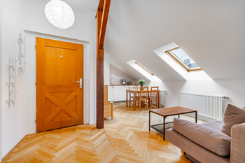 Prodej bytu 3+kk v osobním vlastnictví 60 m², Praha 3 - Žižkov