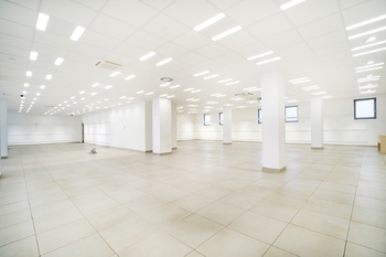 Pronájem obchodních prostor 550 m², Karviná