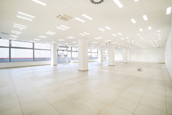 Pronájem obchodních prostor 550 m², Karviná