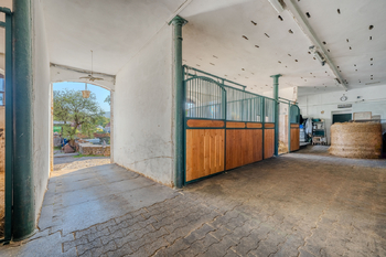 Prodej domu 750 m², Řehlovice