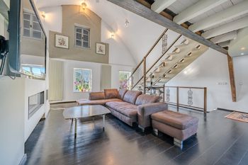 Prodej domu 750 m², Řehlovice