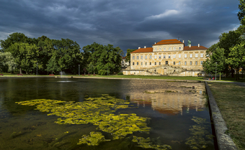 Zámek v Duchcově - Prodej bytu 2+1 v osobním vlastnictví 55 m², Duchcov