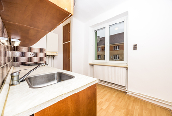 Kuchyně se spíží - Prodej bytu 2+1 v osobním vlastnictví 55 m², Duchcov